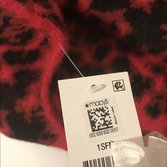 DKNY Fuzzy Leopard Animal Print Red Scarf Black L:63”W:12” - Picture 6 of 6